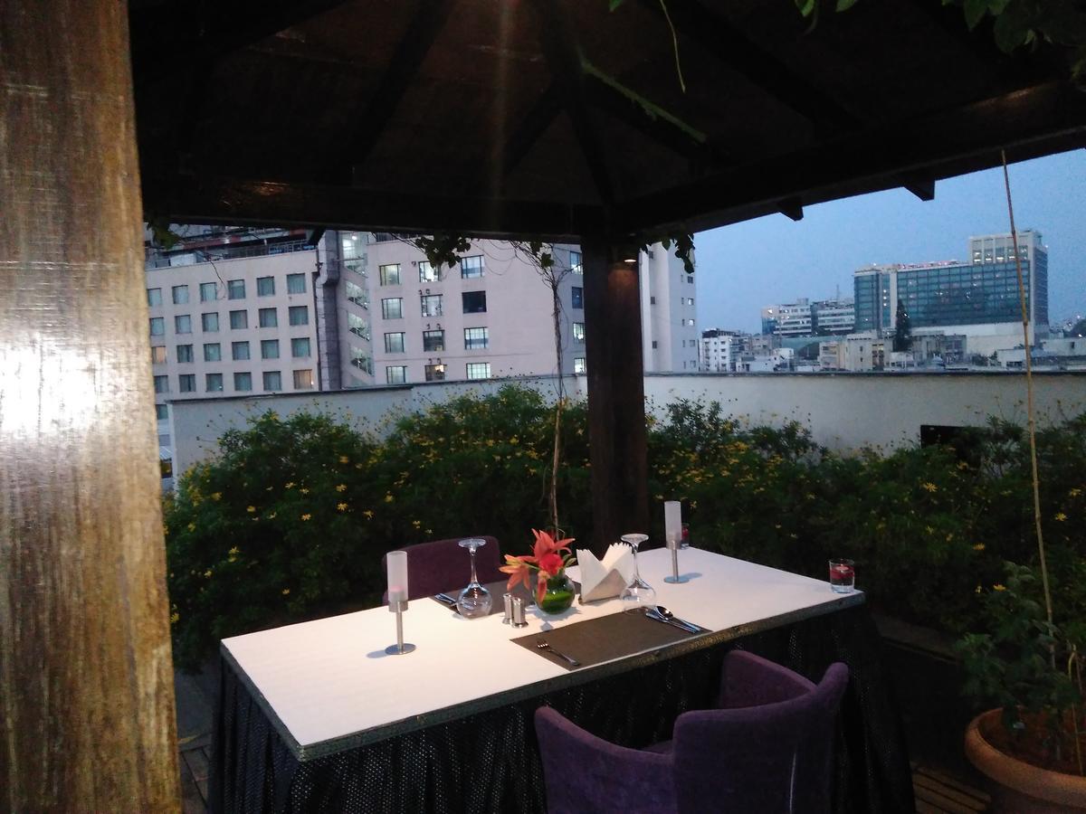 Melange Astris Aparthotel Bangalore Ngoại thất bức ảnh